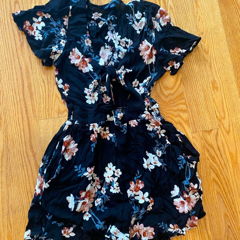 American Eagle black flowery romper